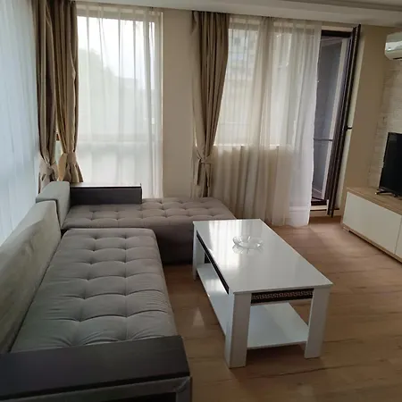 Two Bedroom 53 - Restaurant Stadium