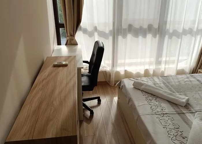 Two Bedroom 53 - Restaurant Stadium